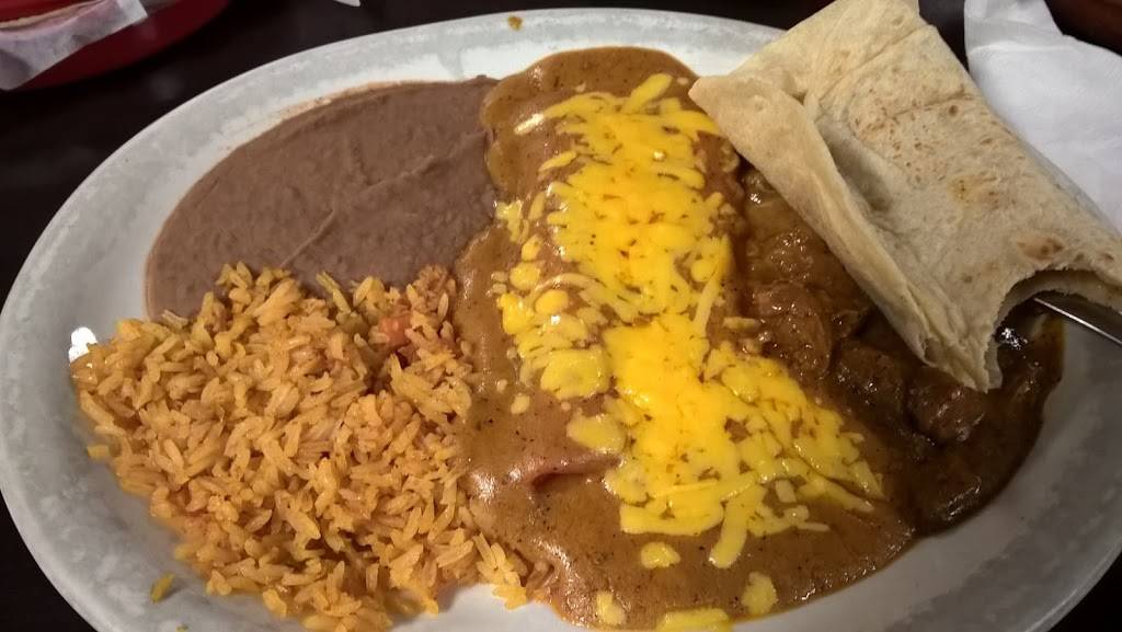 El Queretano Mexican Restaurant | restaurant | 650 FM78, Cibolo, TX 78108, USA | 2105662000 OR +1 210-566-2000