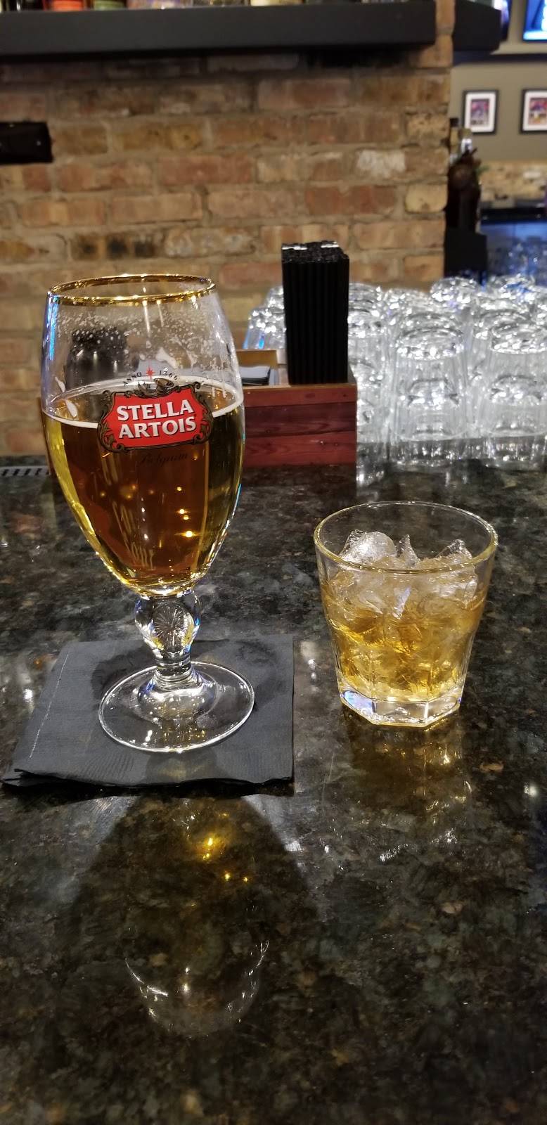 Post Time Sports Bar & Grille | restaurant | 13860 Rockland Rd, Libertyville, IL 60048, USA | 8473677170 OR +1 847-367-7170