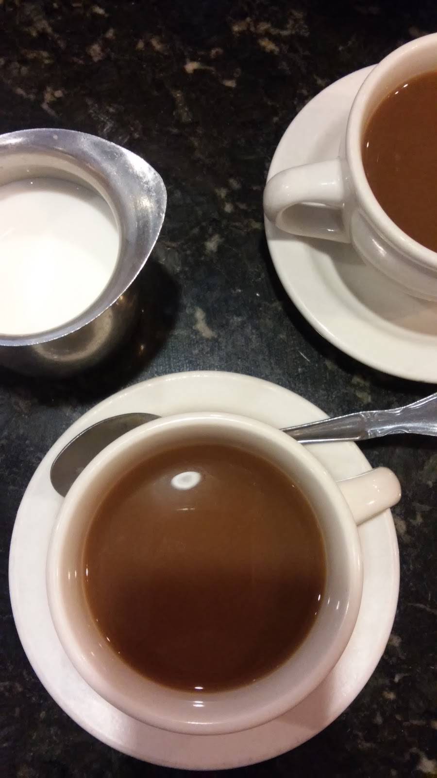 Omega Coffee Shop | cafe | 200-07 32nd Ave, Bayside, NY 11361, USA | 7183523925 OR +1 718-352-3925