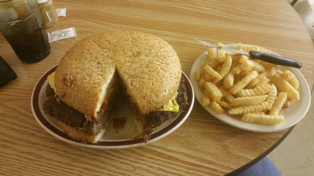 Koras Place | restaurant | 1621 US-43, Demopolis, AL 36732, USA | 3342894911 OR +1 334-289-4911