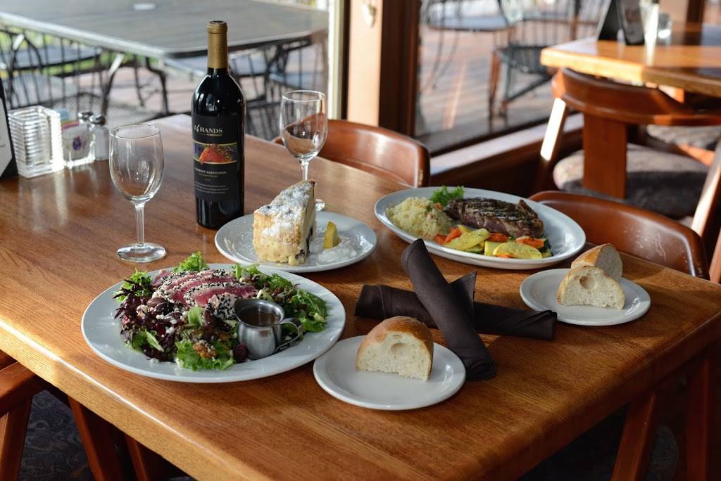 Rivershore Bar & Grill | restaurant | 1900 Clackamette Dr, Oregon City, OR 97045, USA | 5036555155 OR +1 503-655-5155