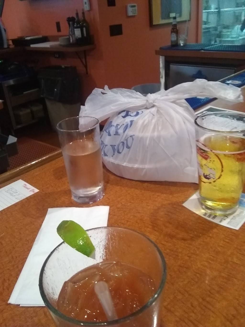 Chickie Flynns | restaurant | 94 Washington St, Foxborough, MA 02035, USA | 5082039471 OR +1 508-203-9471