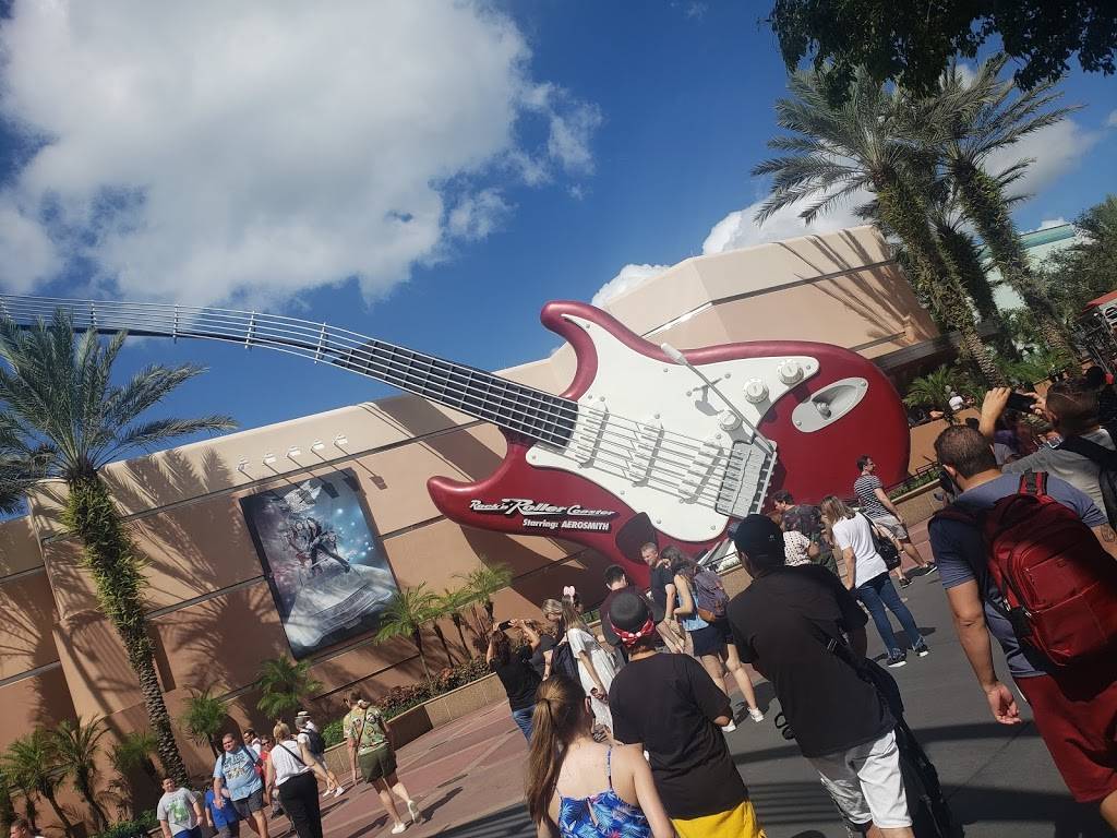 KRNR The Rock Station | restaurant | 351 S Studio Dr N, Lake Buena Vista, FL 32830, USA | 4079395277 OR +1 407-939-5277