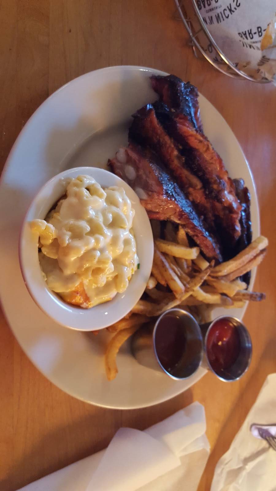 Jim N Nicks Bar-B-Q | restaurant | 1920 S College St, Auburn, AL 36832, USA | 3342465197 OR +1 334-246-5197