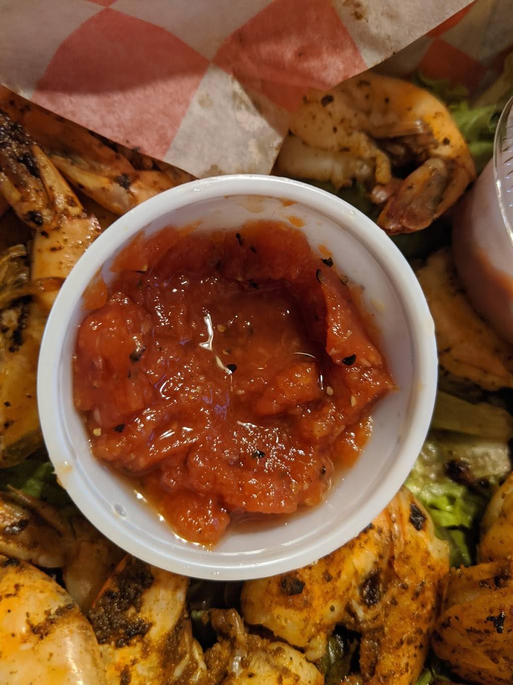 The Stolen Coin Oyster Bar & Bistro | restaurant | 110 S Main St, Gainesboro, TN 38562, USA | 9312682646 OR +1 931-268-2646