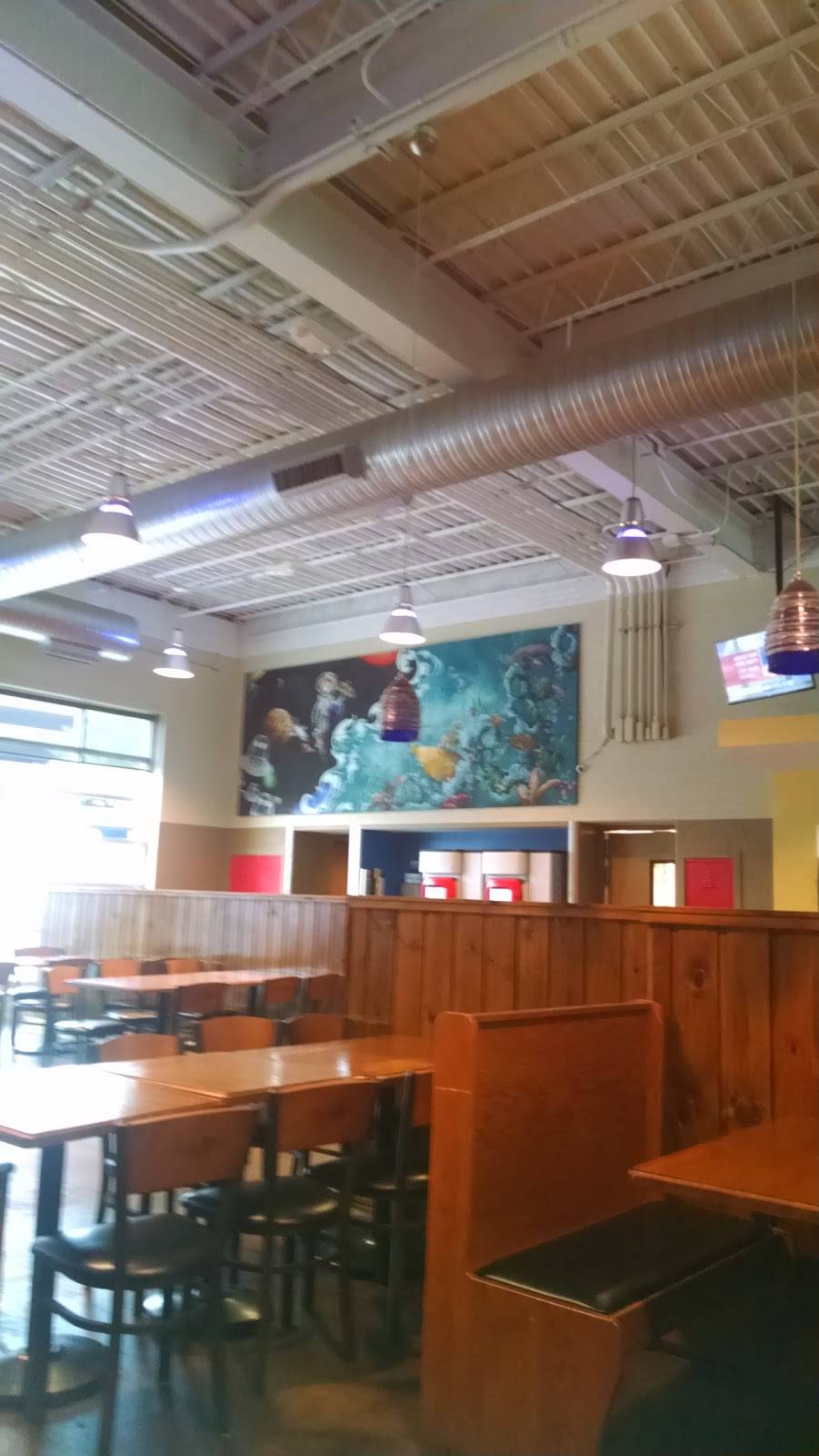 Planet Sub | restaurant | 4928 Main St, Kansas City, MO 64112, USA | 8169606696 OR +1 816-960-6696