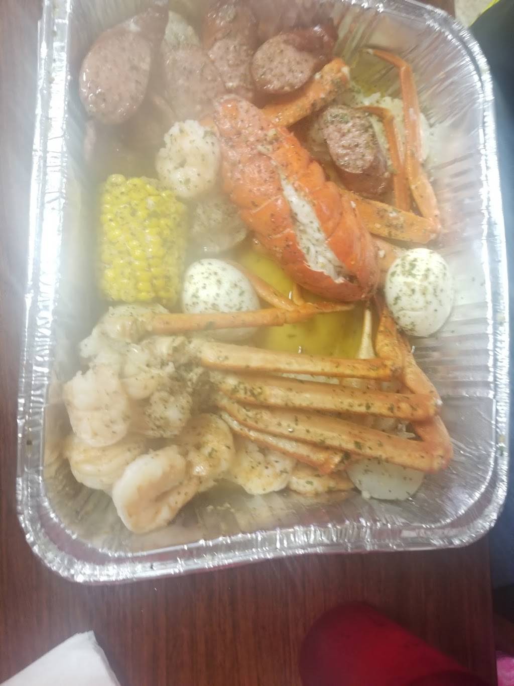 TMarie’s Homestyle Foods and Seafood | restaurant | 2414 Patrick Ave, Omaha, NE 68111, USA | 4024523324 OR +1 402-452-3324