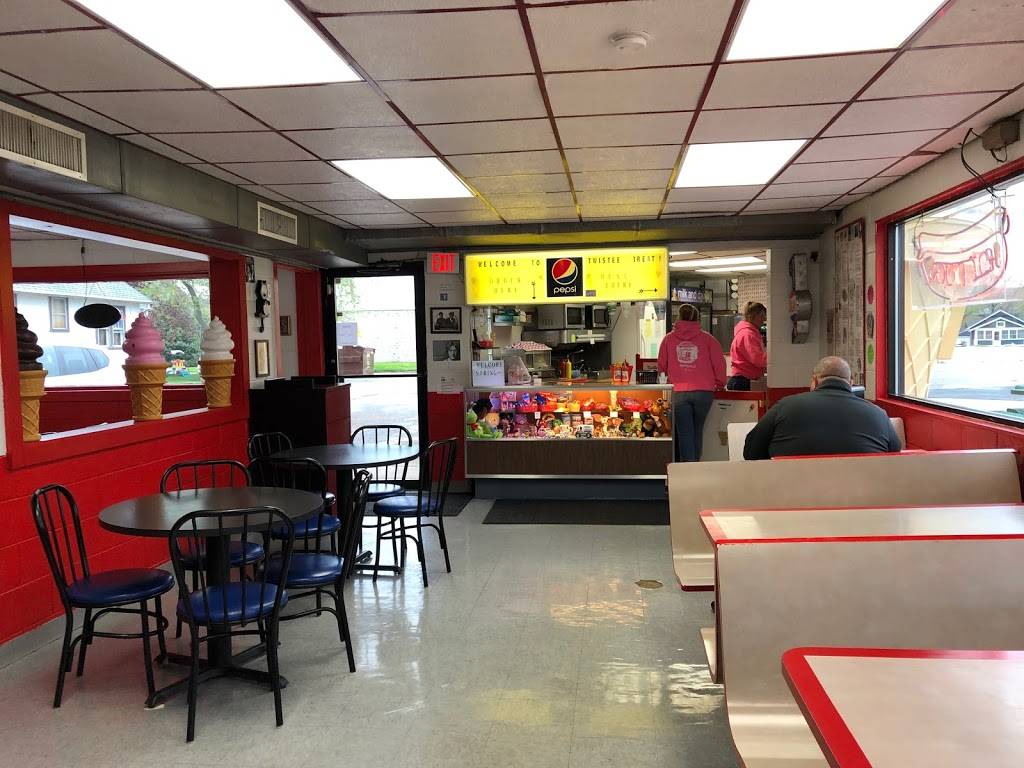 Twistee Treat | restaurant | 1207 E Washington St, East Peoria, IL 61611, USA | 3096992604 OR +1 309-699-2604