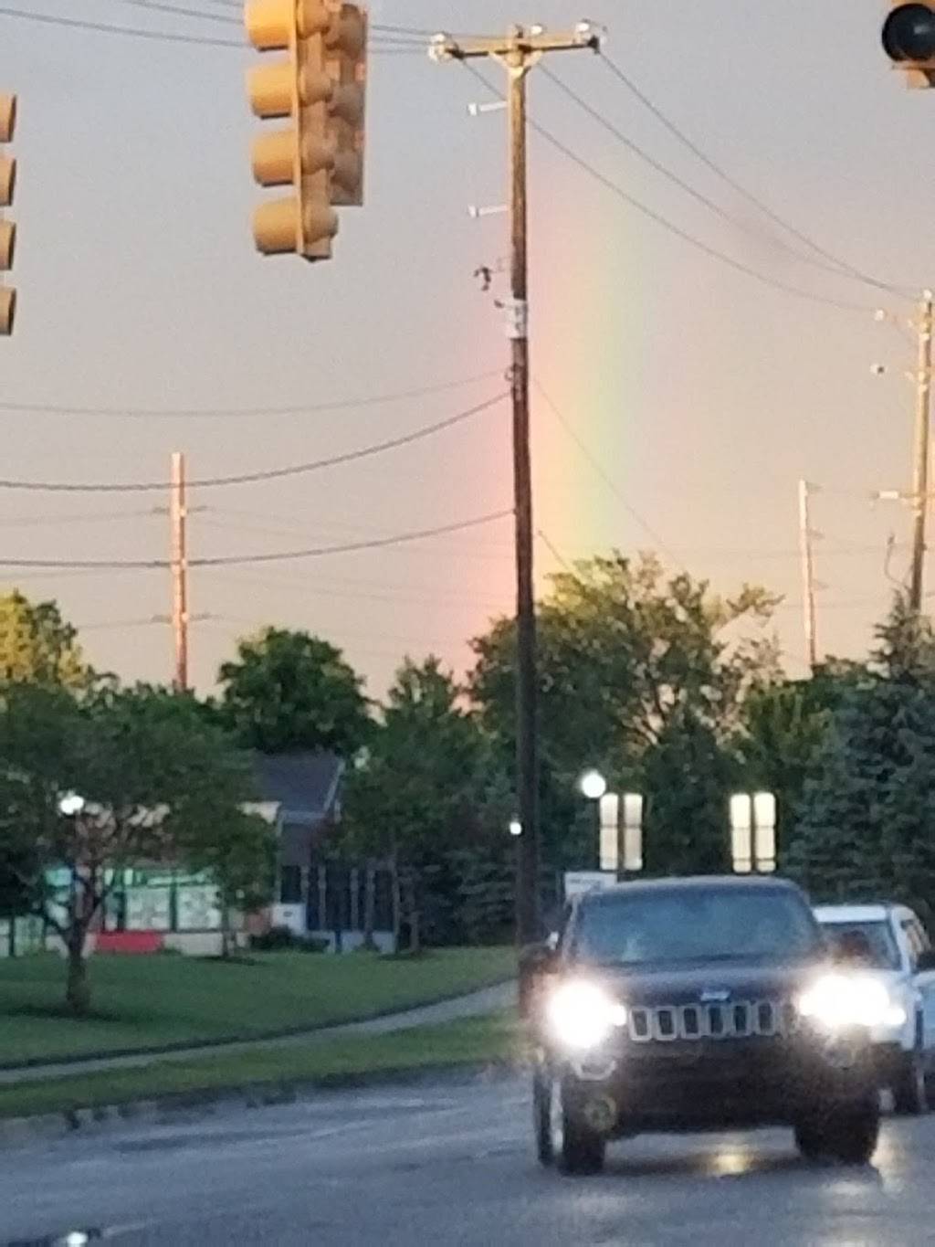 Fenton Village Marketplace | shopping mall | 15010-15110 Silver Pkwy, Fenton, MI 48430, USA | 5136861600 OR +1 513-686-1600