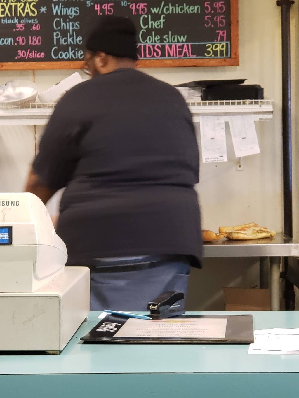 Zeros Subs | restaurant | 6161 E Virginia Beach Blvd, Norfolk, VA 23502, USA | 7574669531 OR +1 757-466-9531