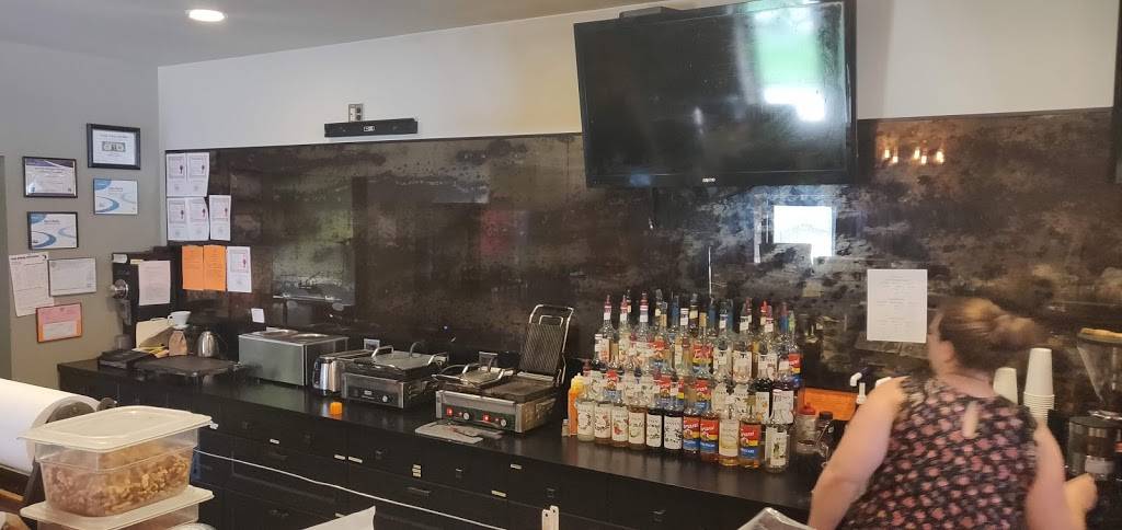 The Harvest Coffeehouse And Deli | cafe | 157 N State St, Caro, MI 48723, USA | 9896738200 OR +1 989-673-8200