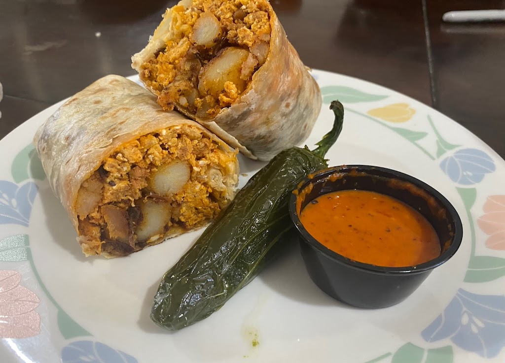 Burritos Locos | restaurant | 1650 S Arizona Ave lot 128, Chandler, AZ 85286, USA | 4803828799 OR +1 480-382-8799