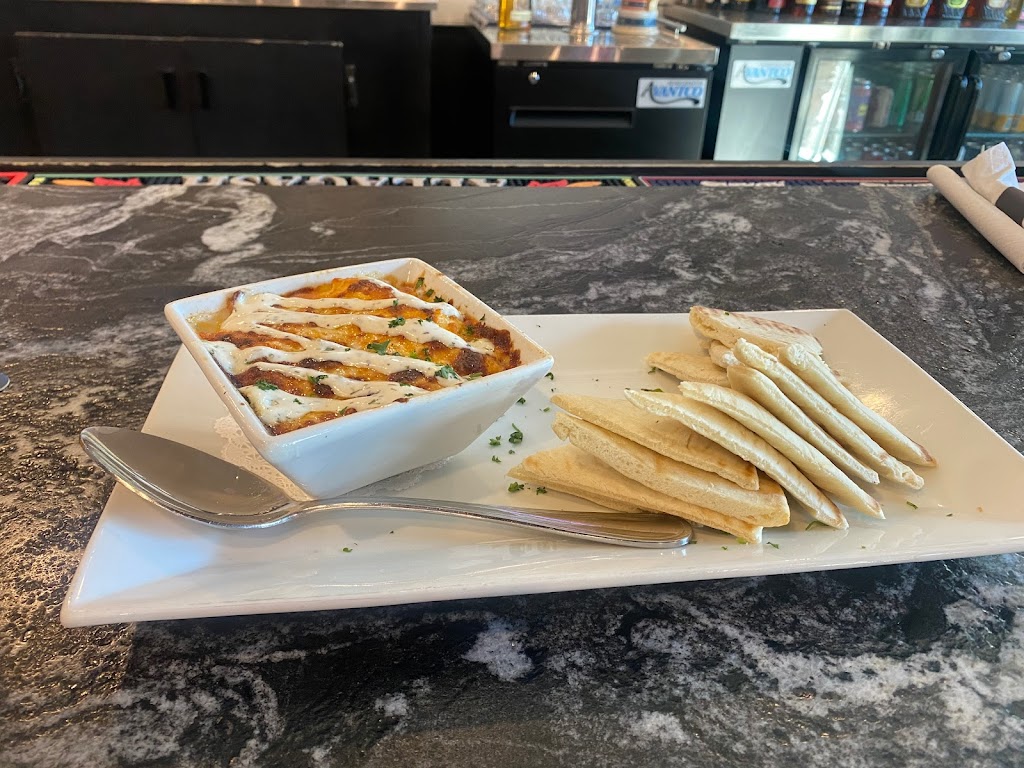 The Draft Room at Berwick | restaurant | 5730 Ogeechee Rd Suite 110, Savannah, GA 31405, USA | 9127774768 OR +1 912-777-4768