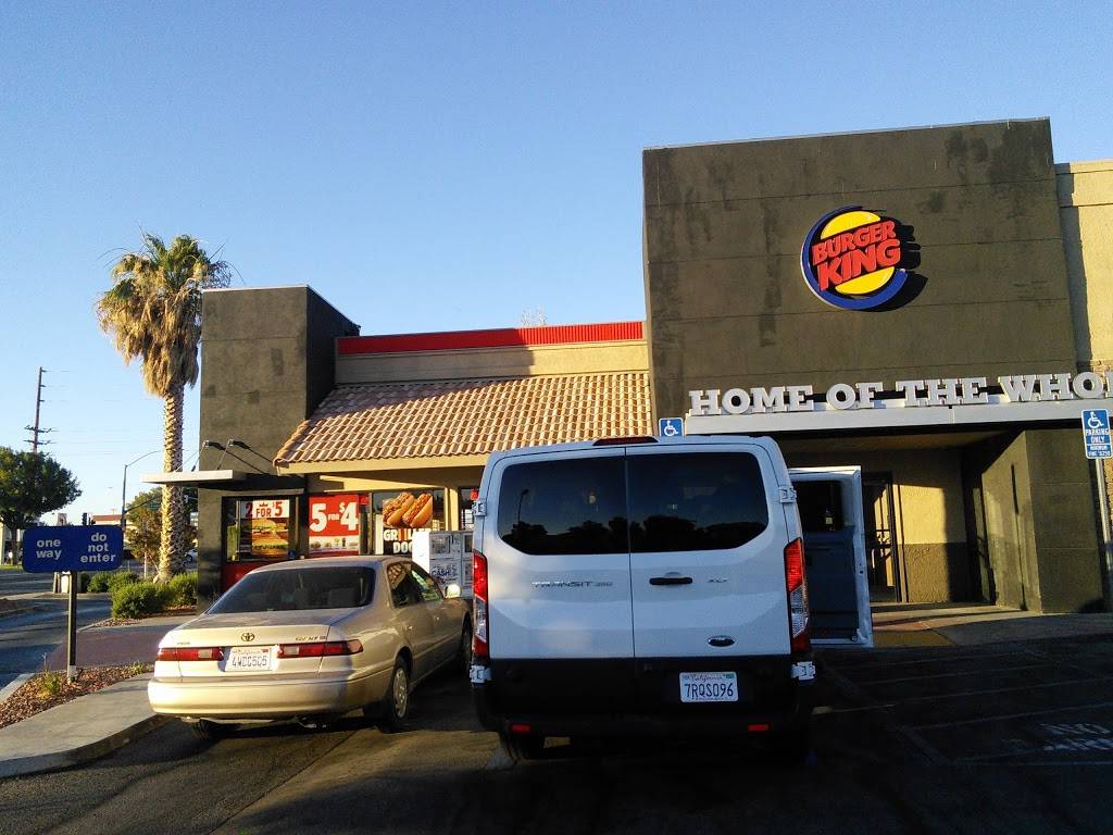 Burger King | restaurant | 43627 N, 15th St W, Lancaster, CA 93534, USA | 6614292302 OR +1 661-429-2302