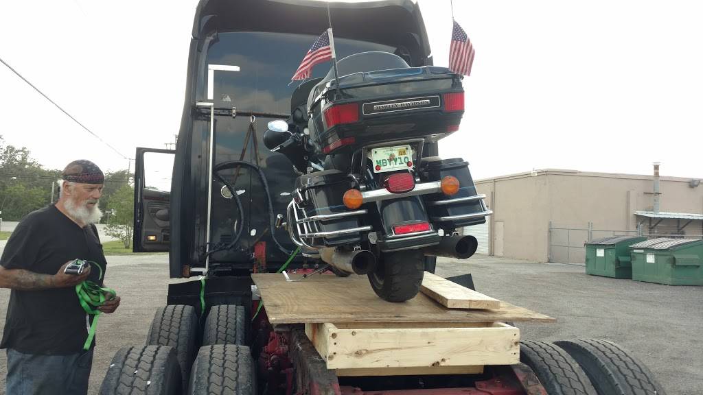 Hungry Howies | meal delivery | 2262 US-1, Mims, FL 32754, USA | 3212642455 OR +1 321-264-2455