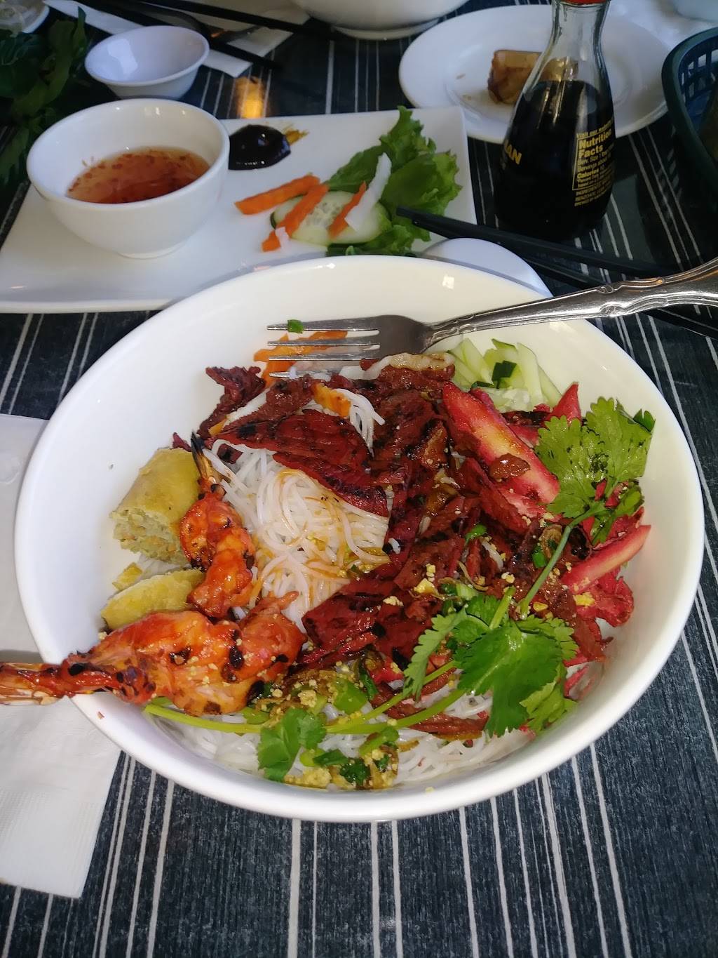 Phở-natic Vietnamese Restaurant | restaurant | 229 E Colfax Ave, Denver, CO 80203, USA | 3038323154 OR +1 303-832-3154