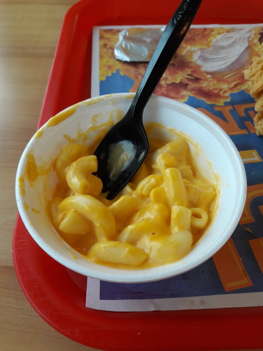 Popeyes Louisiana Kitchen | restaurant | 221 E Rollins Rd, Round Lake Beach, IL 60073, USA | 8477401793 OR +1 847-740-1793