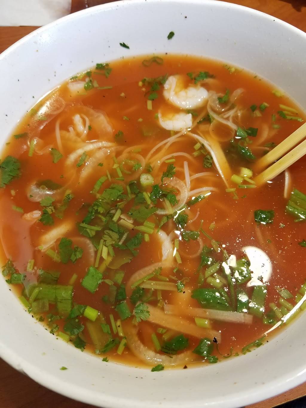 Pho Lucky | restaurant | 23838 Joy Rd, Redford Charter Twp, MI 48239, USA | 3135322333 OR +1 313-532-2333