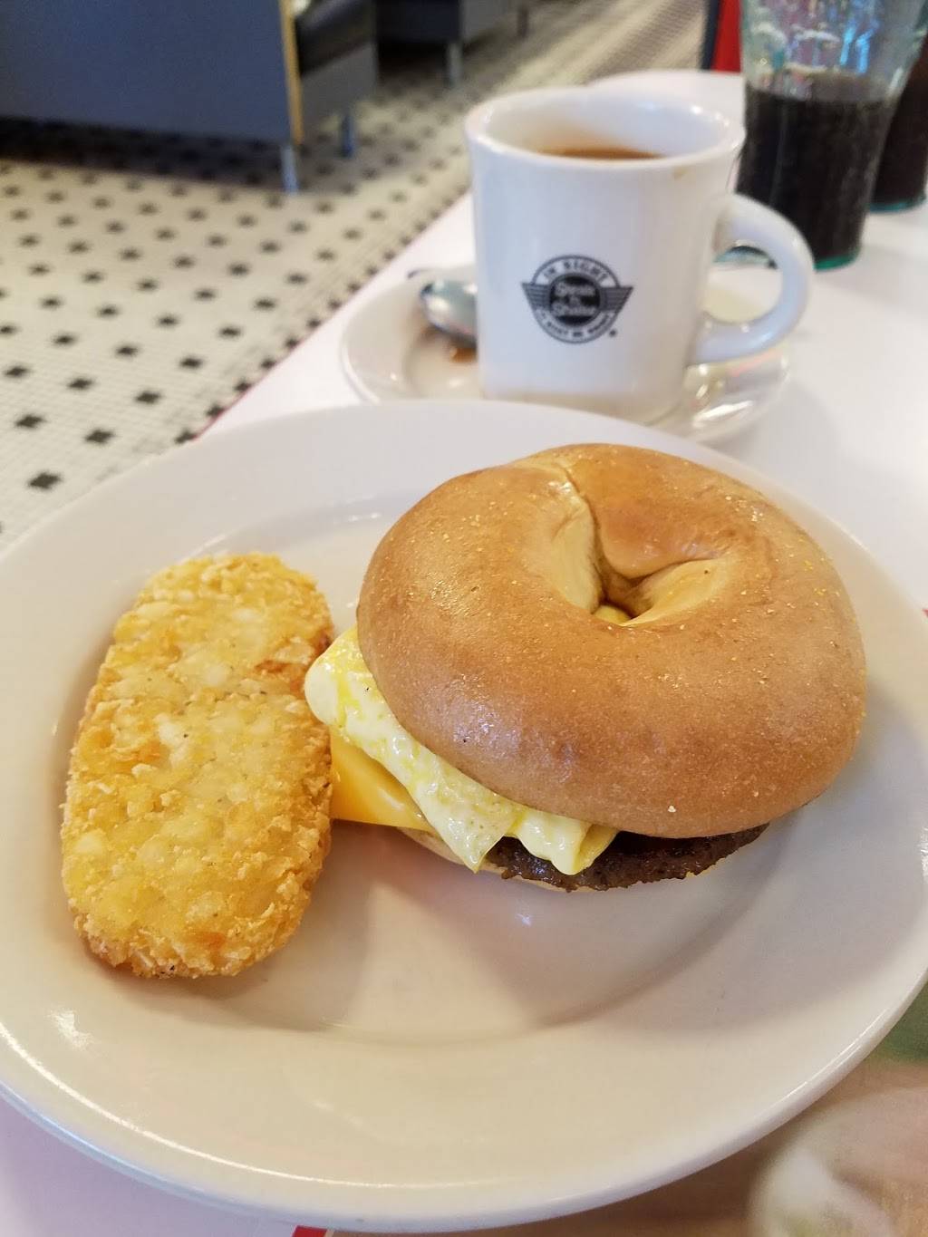 Steak n Shake | restaurant | 10835 Kings Rd, Myrtle Beach, SC 29572, USA | 8434975700 OR +1 843-497-5700