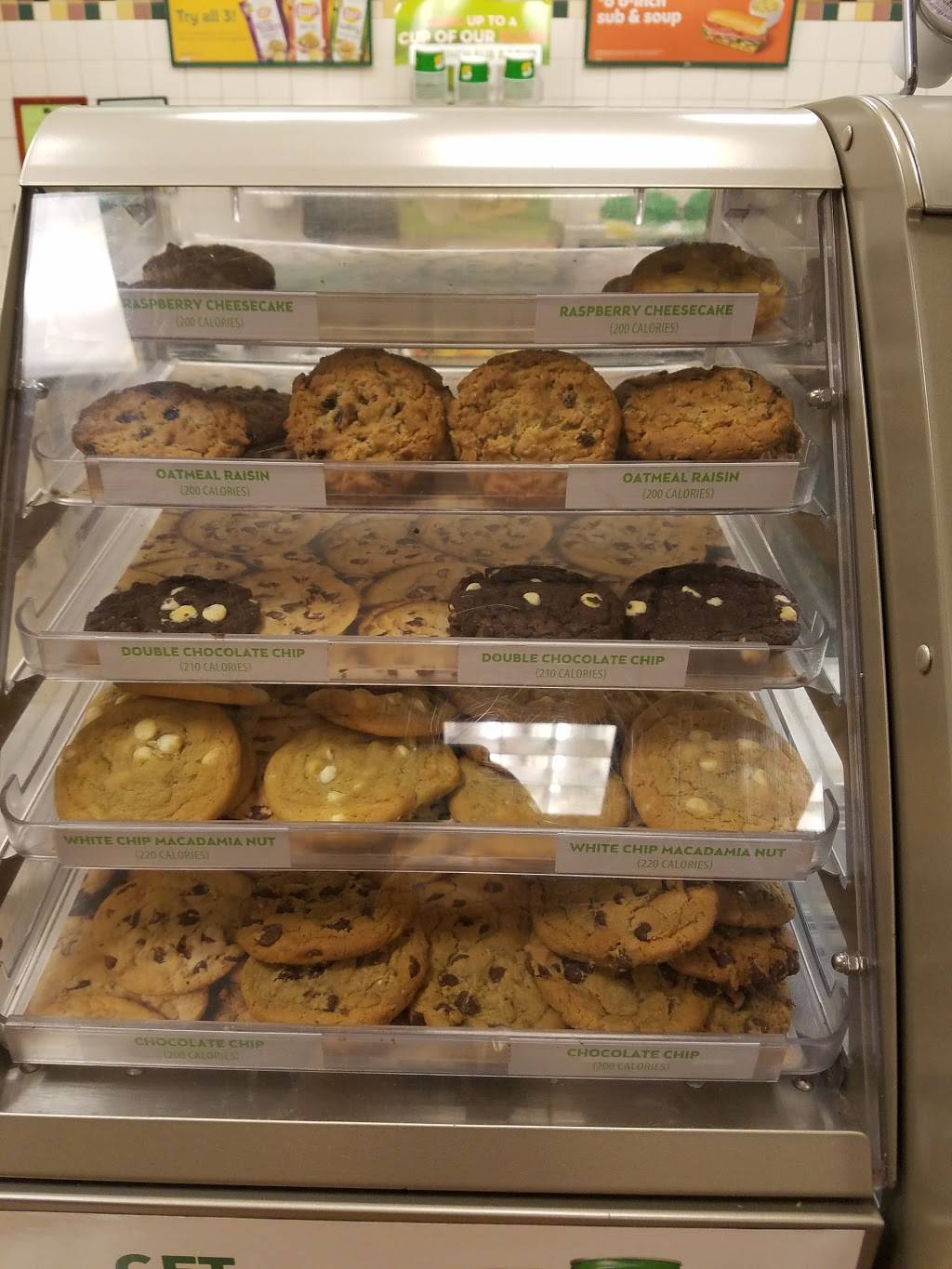 Subway Restaurants | restaurant | 963 NASA Road 1, Houston, TX 77058, USA | 2814861821 OR +1 281-486-1821