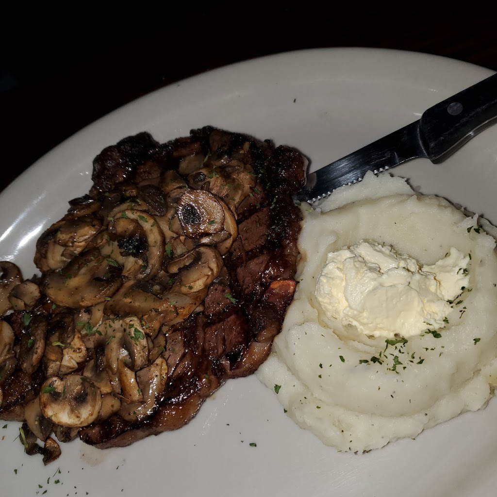 Steak N Stuff | restaurant | 1100 AZ-260, Cottonwood, AZ 86326, USA | 9286341404 OR +1 928-634-1404