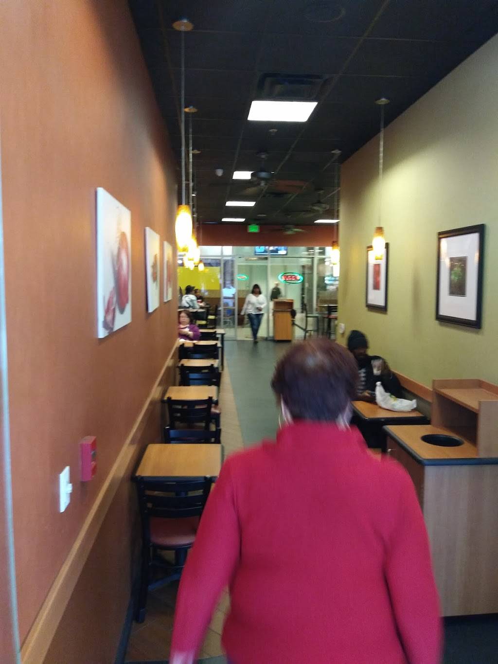 Subway Restaurants | restaurant | 1139 S Hill St AU-110, Los Angeles, CA 90015, USA | 2137481779 OR +1 213-748-1779