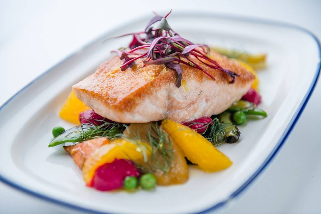 The Brooklyn Restaurant and Bar | restaurant | 8700 Edinbrook Crossing, Brooklyn Park, MN 55443, USA | 7633158535 OR +1 763-315-8535