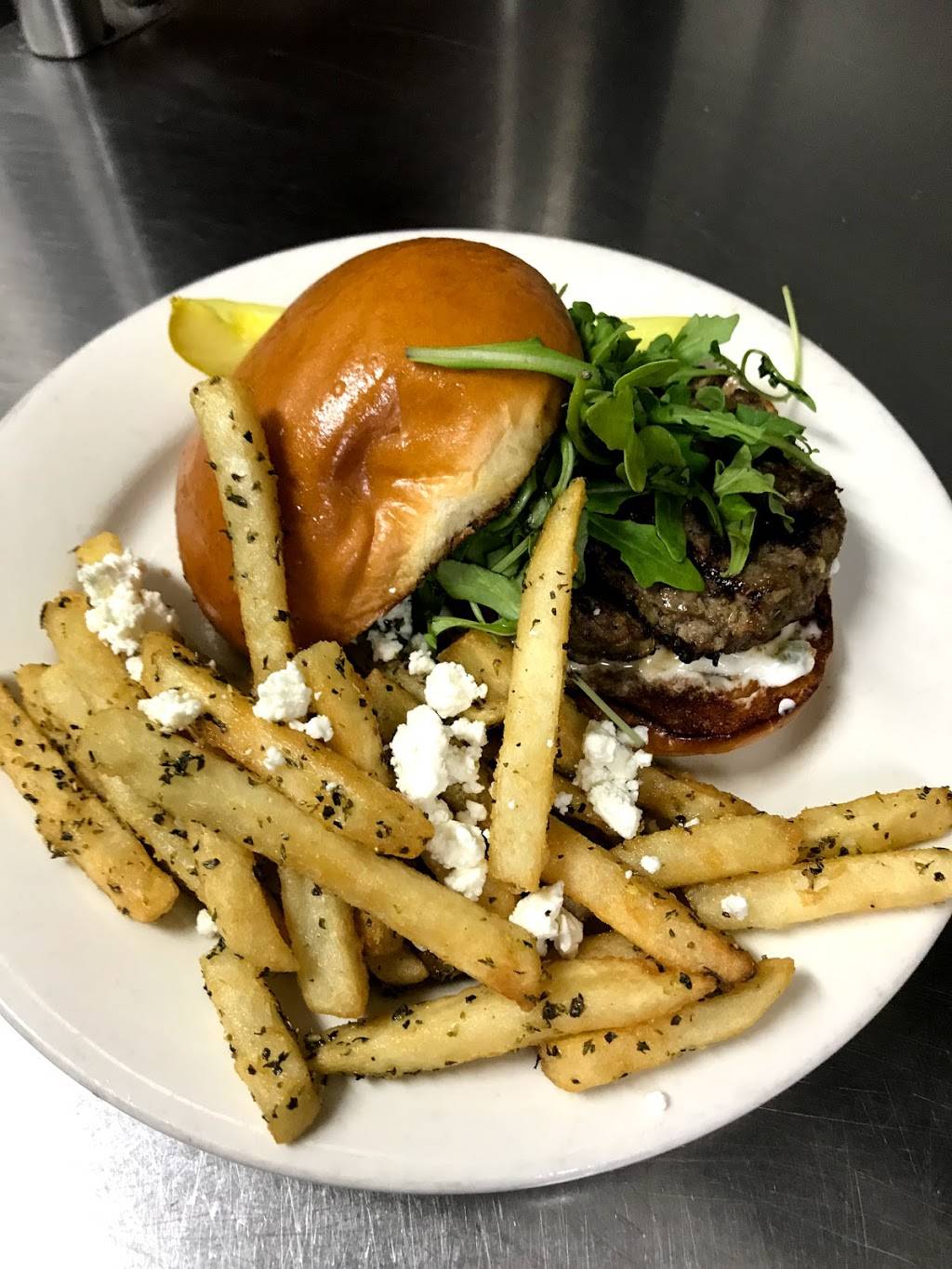 Newtowne Grille | restaurant | 838 Boston Rd, Billerica, MA 01821, USA | 9786670021 OR +1 978-667-0021