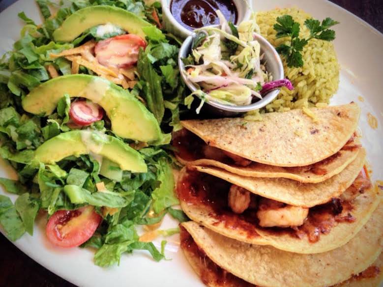 Mi Cocina | restaurant | 77 Highland Park Village, Dallas, TX 75205, USA | 2145216426 OR +1 214-521-6426