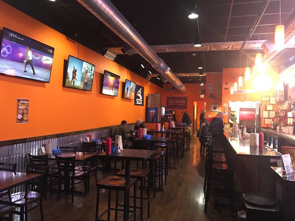 Cheesies Pub & Grub LaGrange | restaurant | 46 South La Grange Road, La Grange, IL 60525, USA | 7084697264 OR +1 708-469-7264