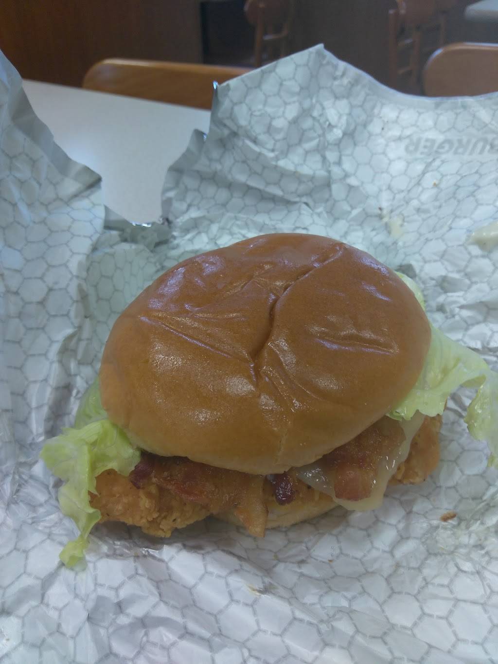 Wendys | restaurant | 6899 Rockside Rd, Independence, OH 44131, USA | 2165200566 OR +1 216-520-0566