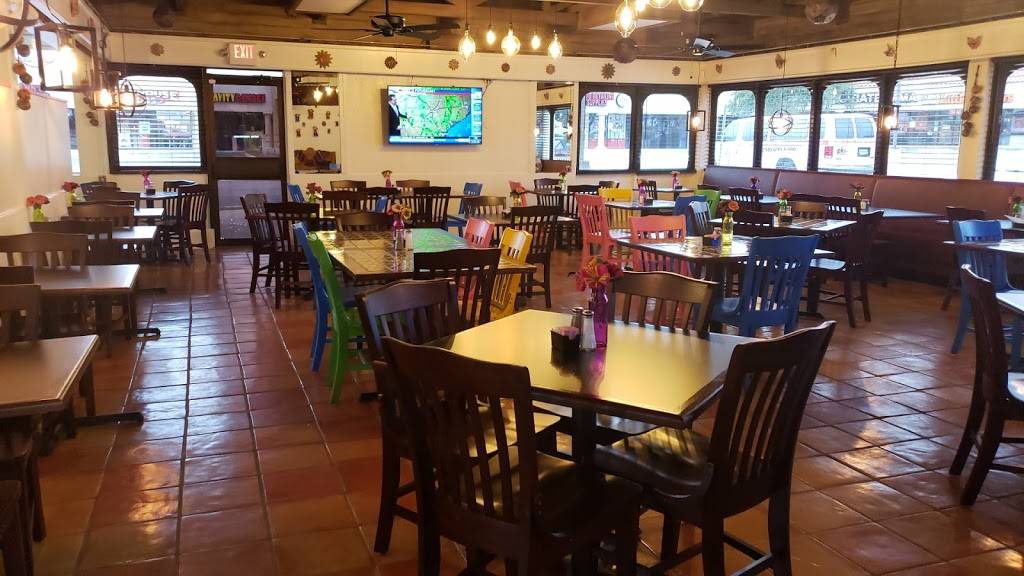 Camachos Mexican Restaurant | restaurant | 5895 Babcock Rd, San Antonio, TX 78240, USA | 2103621059 OR +1 210-362-1059