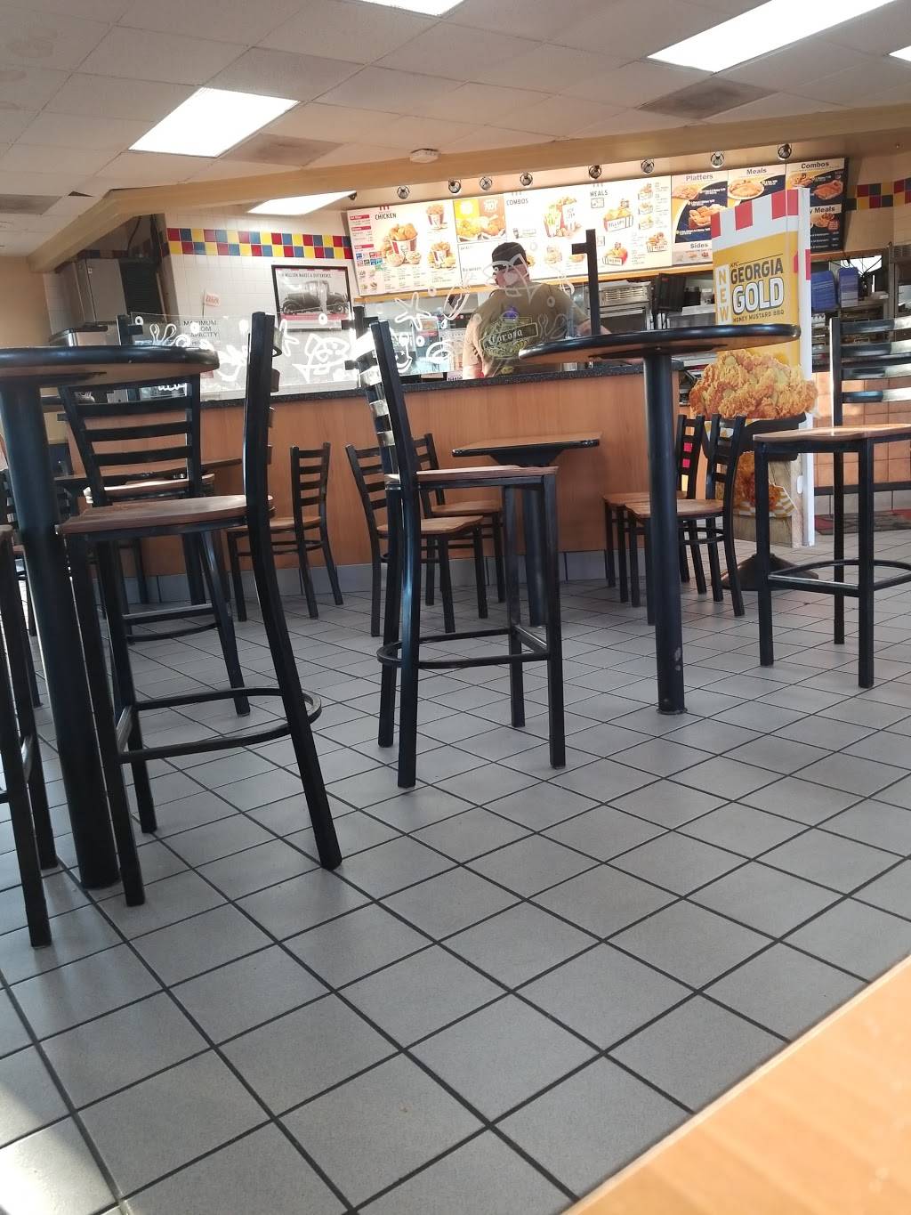 KFC | restaurant | 10905 Imperial Hwy, Norwalk, CA 90650, USA | 5629291122 OR +1 562-929-1122