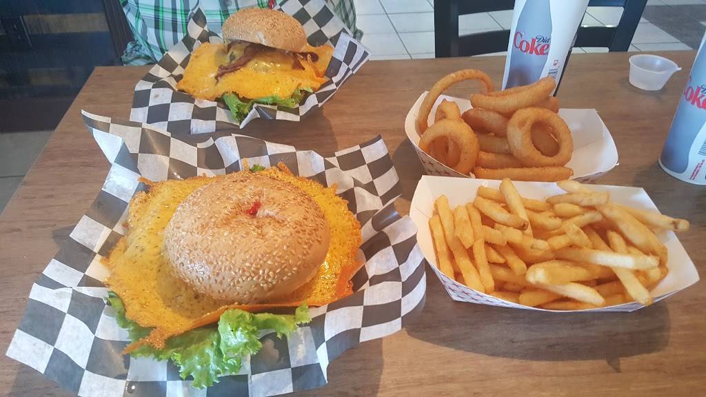 Sierra Squeeze Burger | restaurant | 13727-13733 Mono Way, Sonora, CA 95370, USA | 2095888707 OR +1 209-588-8707