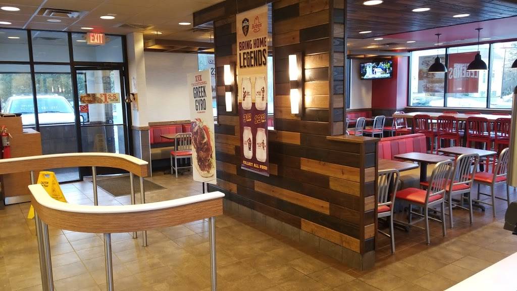 Arbys | restaurant | 15893 W High St, Middlefield, OH 44062, USA | 4406325882 OR +1 440-632-5882