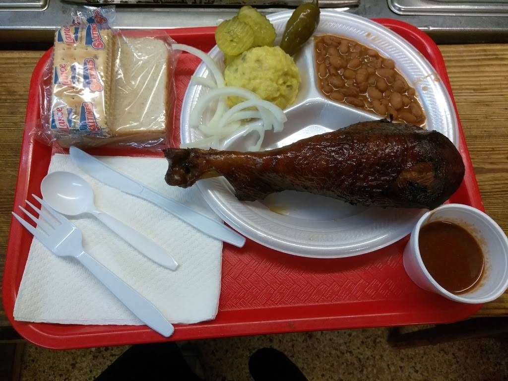 Willies Bar-B-Que | restaurant | 4505 E Martin Luther King Jr Blvd, Austin, TX 78721, USA | 5129269340 OR +1 512-926-9340
