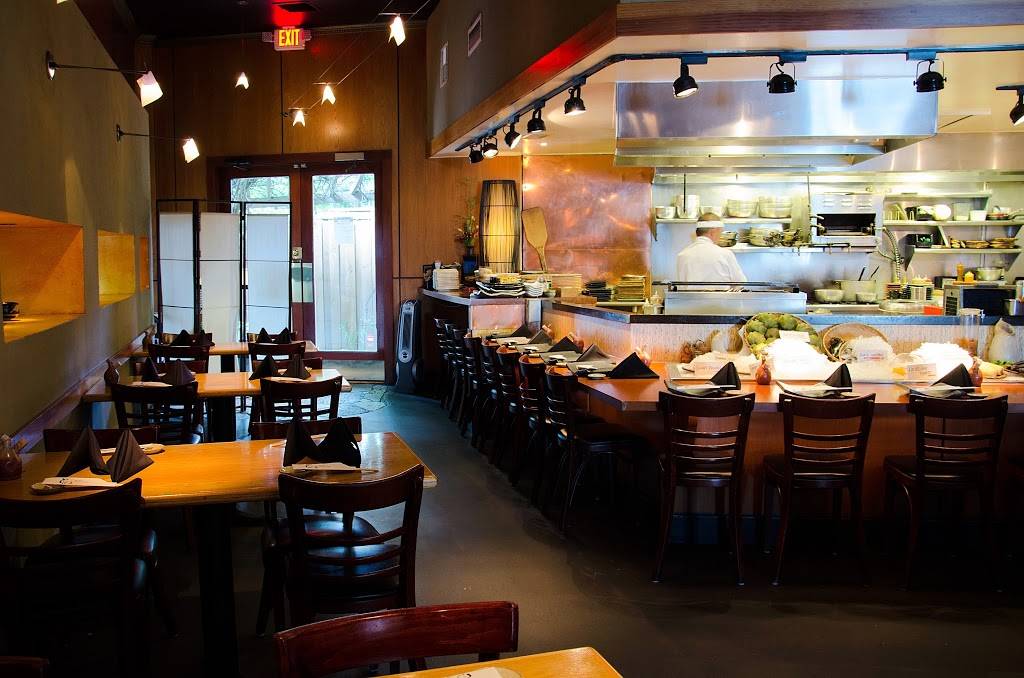 Tei Tei Robata Bar | restaurant | 2906 N Henderson Ave, Dallas, TX 75206, USA | 2148282400 OR +1 214-828-2400