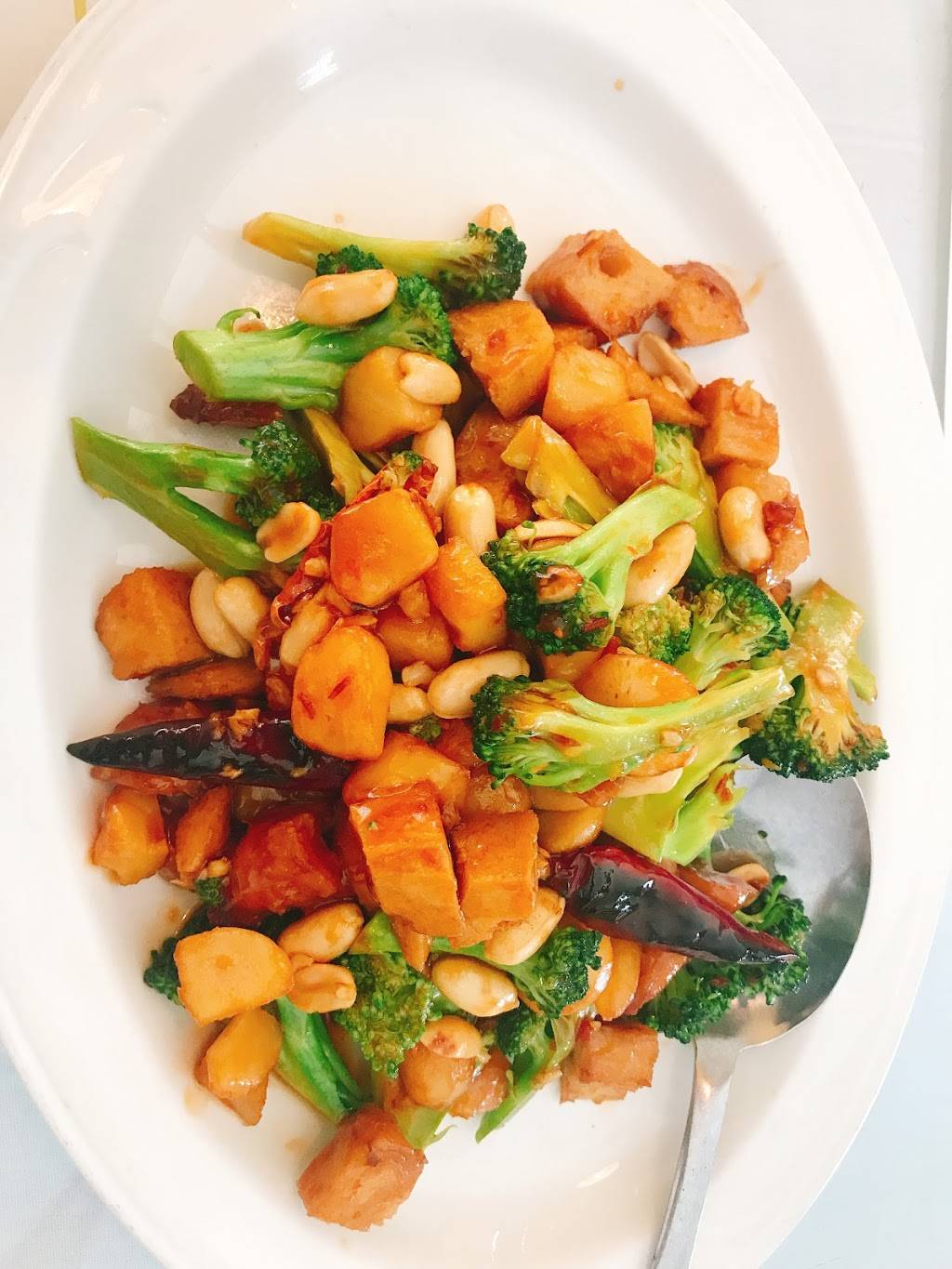 Garden Wok | restaurant | 6117 Reseda Blvd B, Tarzana, CA 91335, USA | 8188818886 OR +1 818-881-8886