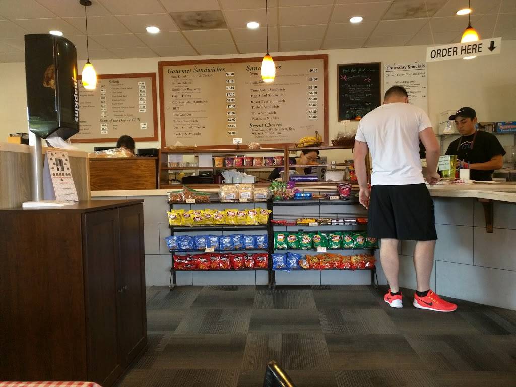 Willows Deli | restaurant | 14858 NE 95th St, Redmond, WA 98052, USA | 4258852021 OR +1 425-885-2021