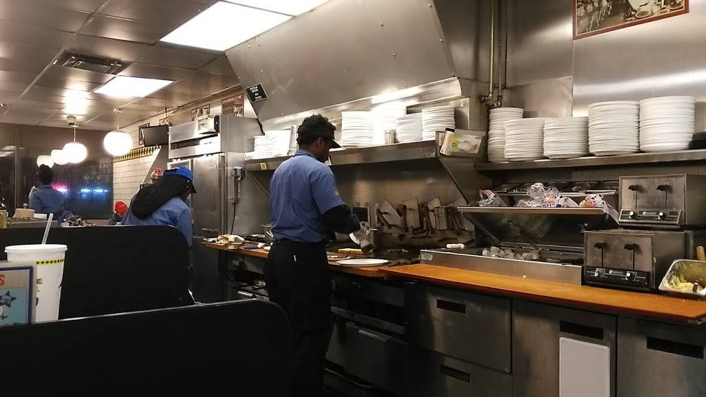 Waffle House | meal takeaway | 6990 W Colonial Dr, Orlando, FL 32818, USA | 4072938048 OR +1 407-293-8048