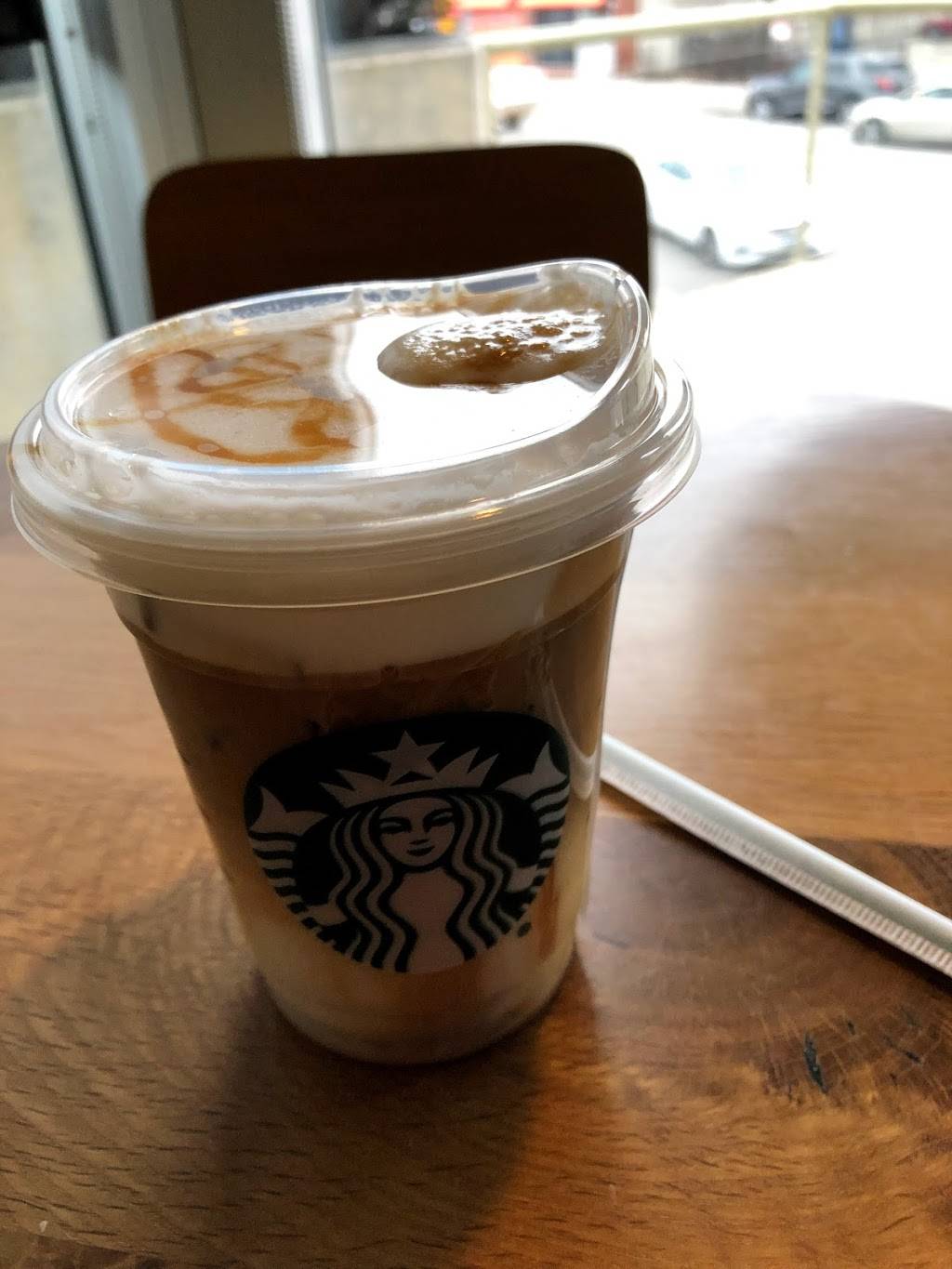 Starbucks | cafe | 1101 S Canal St Suite 100, Chicago, IL 60607, USA | 3122350429 OR +1 312-235-0429