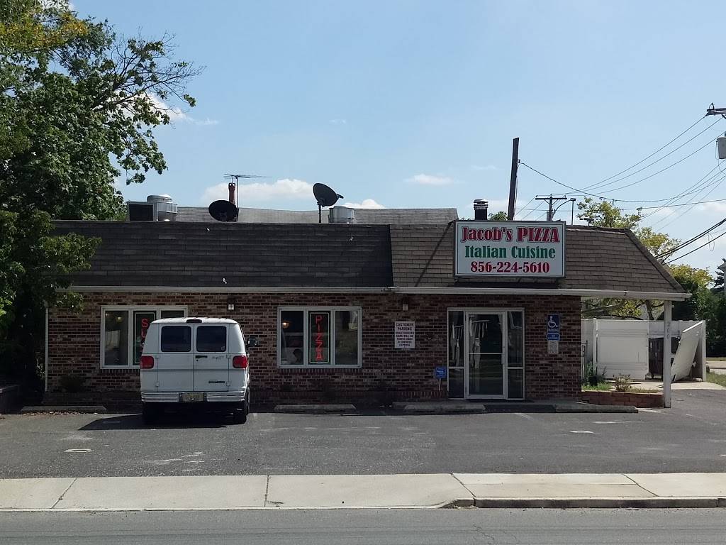 Jacobs Pizza & Italian Cuisine | restaurant | 200 E Broad St, Paulsboro, NJ 08066, USA | 8562245610 OR +1 856-224-5610