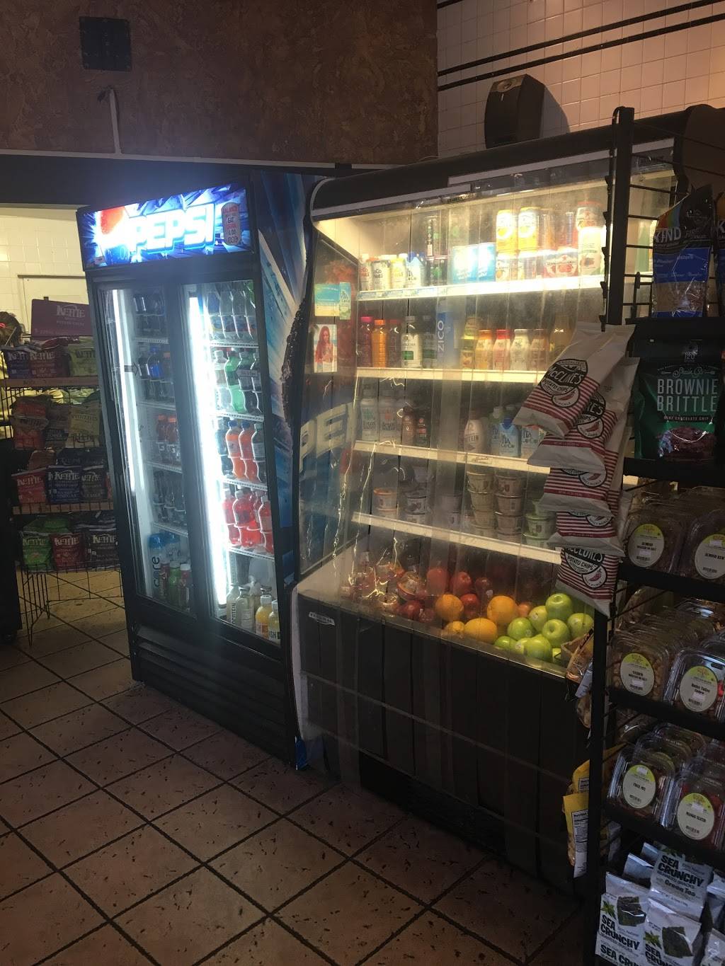 Cafe Old Nelson | cafe | 1435 Arch St, Philadelphia, PA 19102, USA | 2155681730 OR +1 215-568-1730