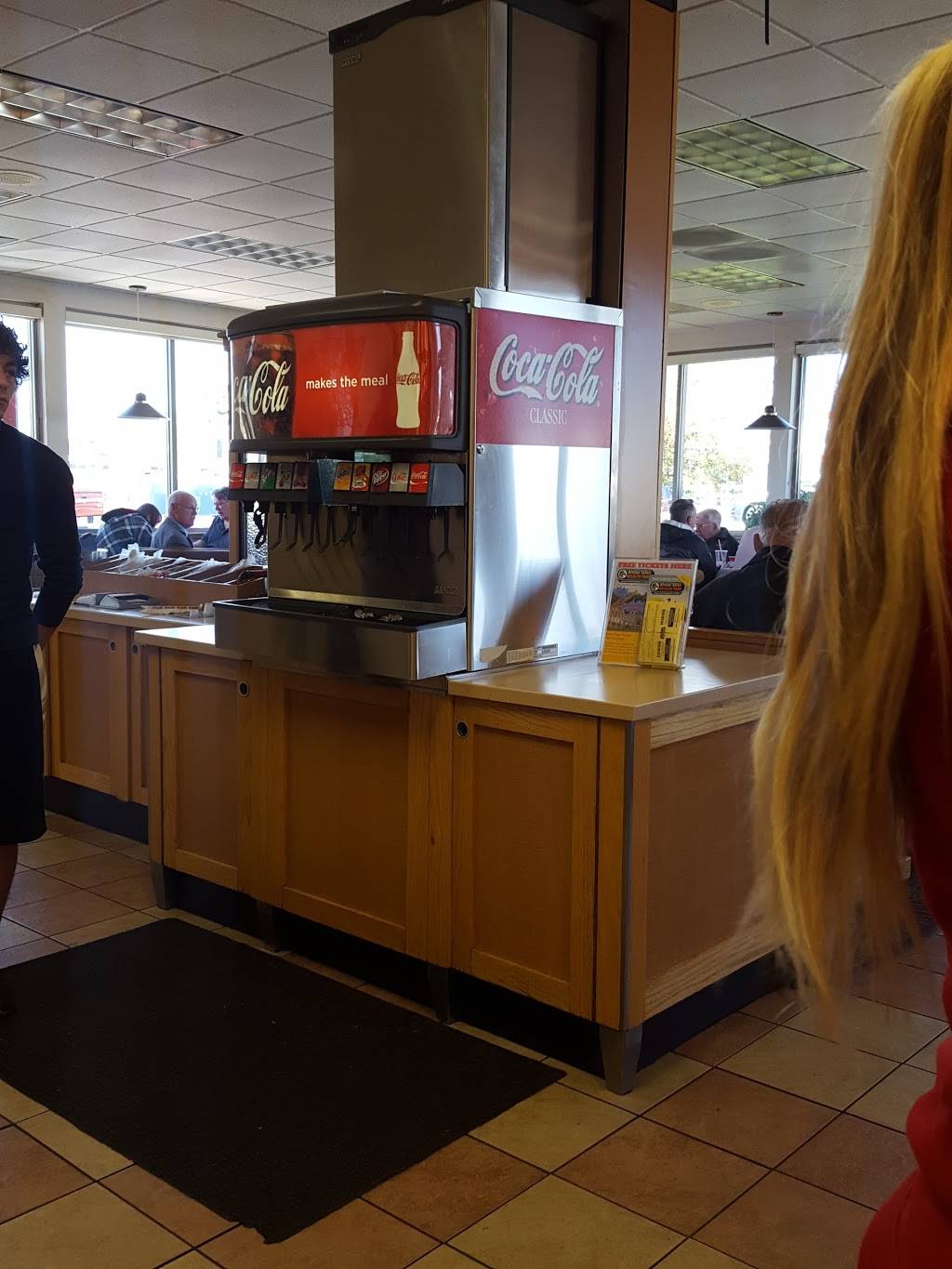 Wendys | restaurant | 1120 E High St, Bryan, OH 43506, USA | 4196363027 OR +1 419-636-3027