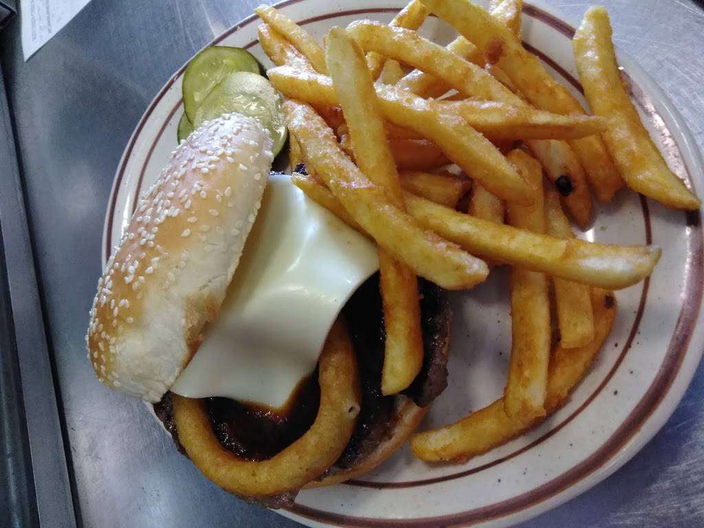 Rossville Family Restaurant | restaurant | 715 S Chicago St, Rossville, IL 60963, USA | 2177486201 OR +1 217-748-6201