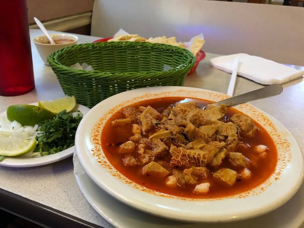 Taqueria Chapala | restaurant | 2101 E Cesar Chavez St, Austin, TX 78702, USA | 5123200308 OR +1 512-320-0308