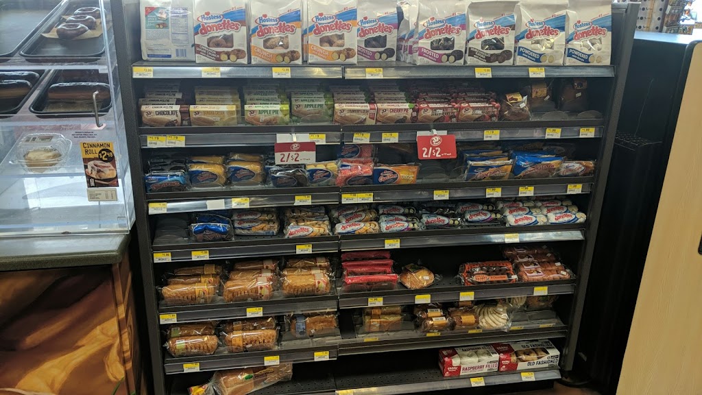 Maverik Adventures First Stop | restaurant | 1301 Navajo Blvd, Holbrook, AZ 86025, USA | 9285249310 OR +1 928-524-9310