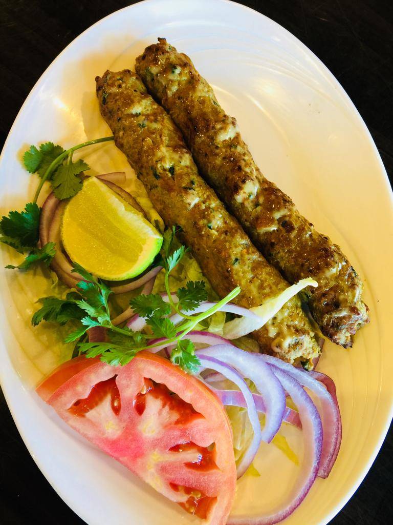 Famous Kabab of Tampa | restaurant | 2047 E Fowler Ave, Tampa, FL 33612, USA | 8139721550 OR +1 813-972-1550