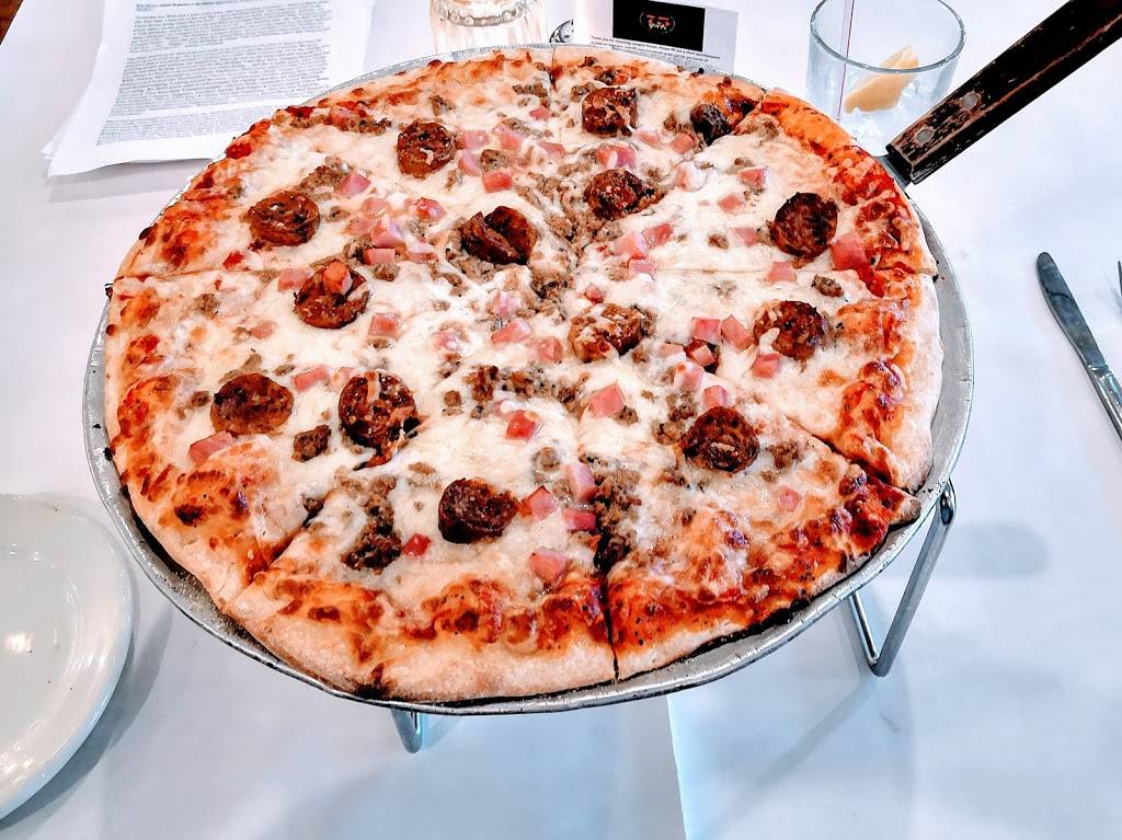 Lasagna House III | restaurant | 217D Cypress Creek Pkwy, Houston, TX 77090, USA | 2815807797 OR +1 281-580-7797