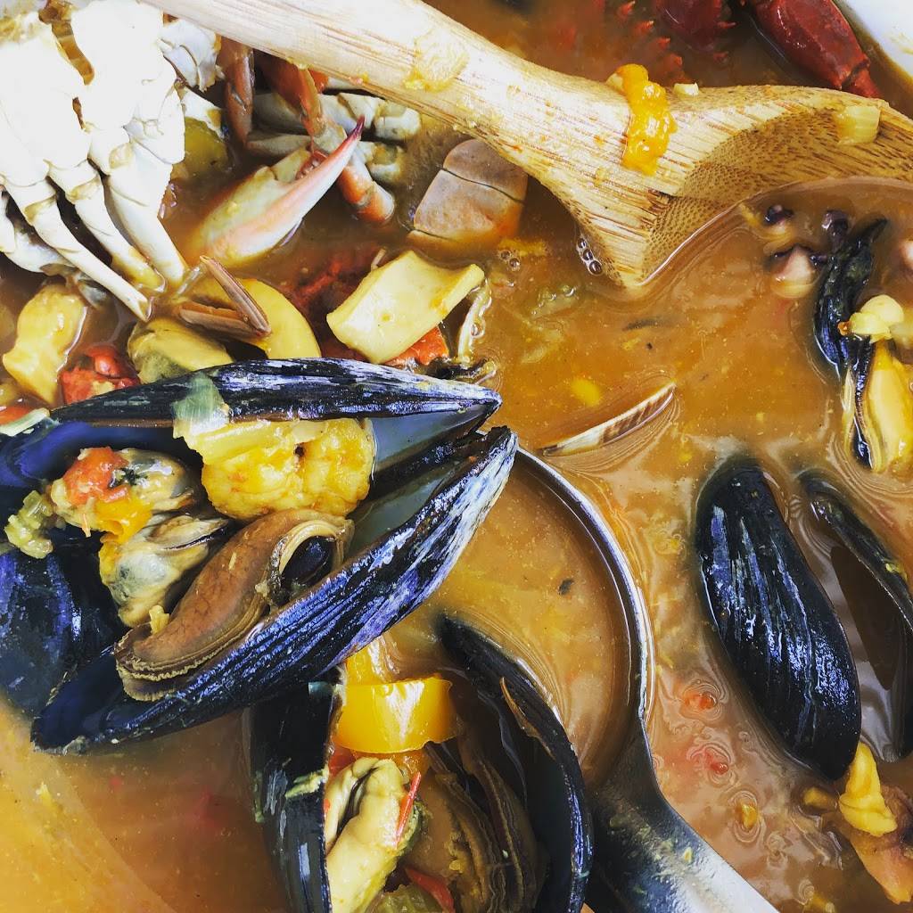 La Fosforera-LaGuaira Seafood | restaurant | #208 & #292, 1940 N 30th Rd, Hollywood, FL 33021, USA | 9548604673 OR +1 954-860-4673